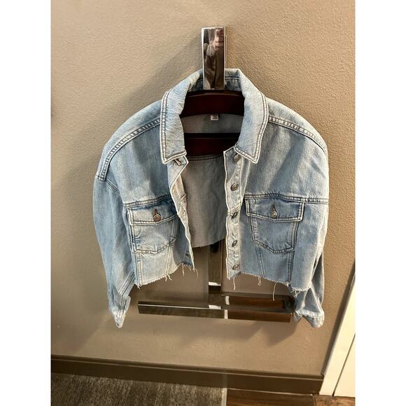 TopShop Hacked Light Denim Jacket SIze 4 - Picture 4 of 10